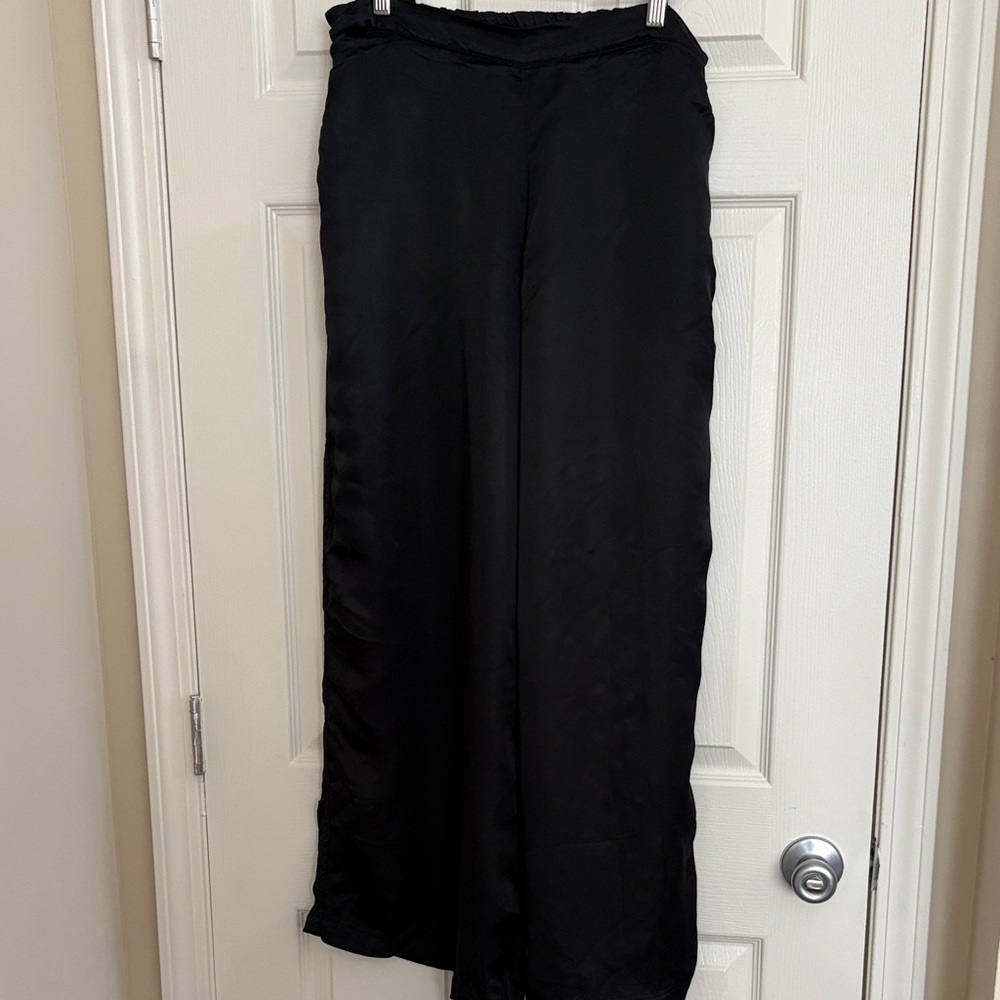 Athleta Black Wide-Leg Satin-Look Pants